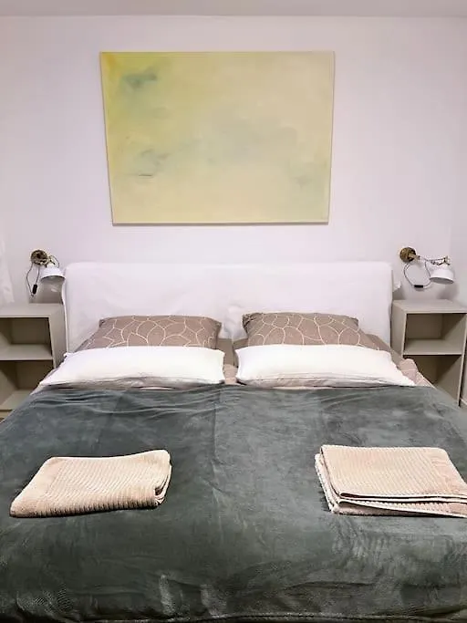 Garten-Ferienwohnung Seppi Tutzing